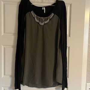 Long sleeve